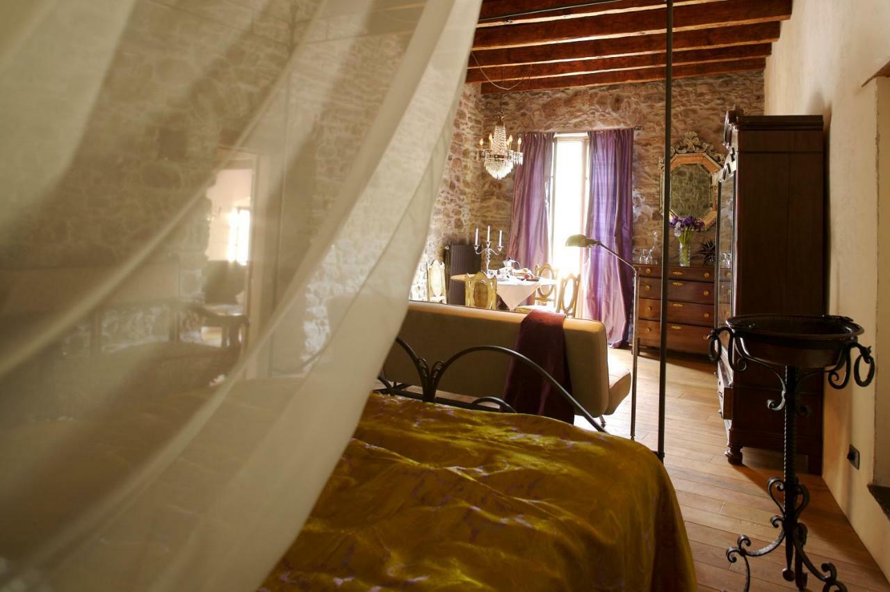 Bed and Breakfast Via Col Tempo Pigna Exterior foto