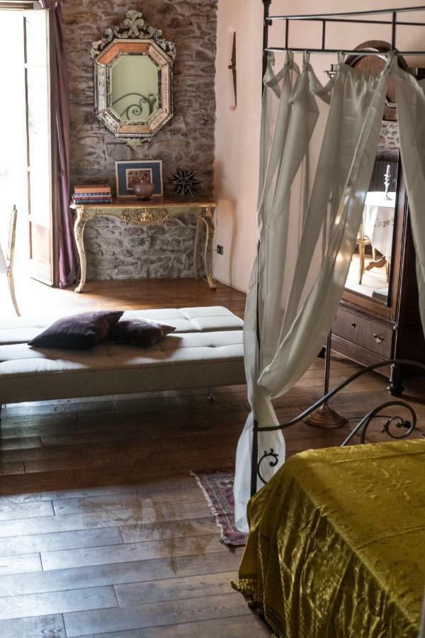 Bed and Breakfast Via Col Tempo Pigna Exterior foto